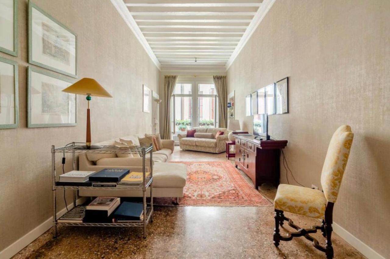 Venezia San Samuele Apartment ภายนอก รูปภาพ